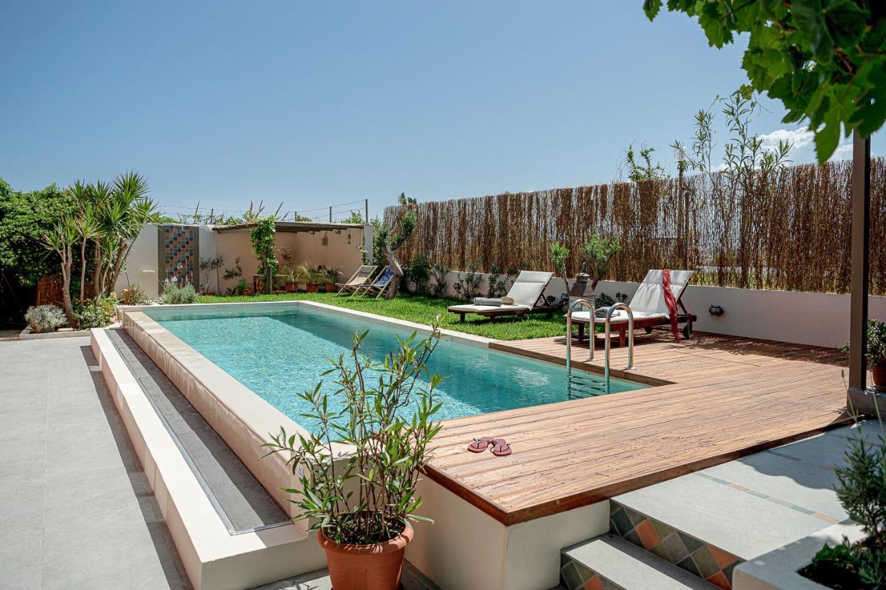 The House By The Sea Villa Kato Daratso Bagian luar foto